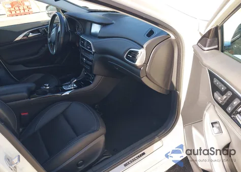 2018 Infiniti Qx30 Premium from USA, damaged, VIN SJKCH5CP6JA057954